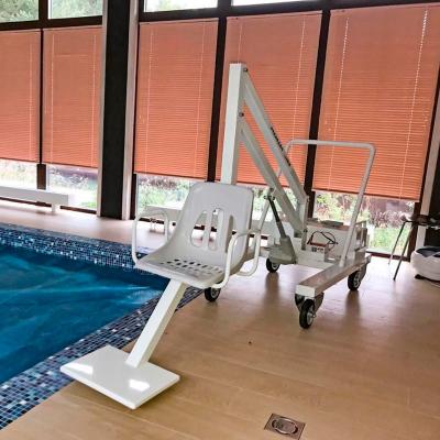 Мобильный подъемник для бассейна для инвалидов